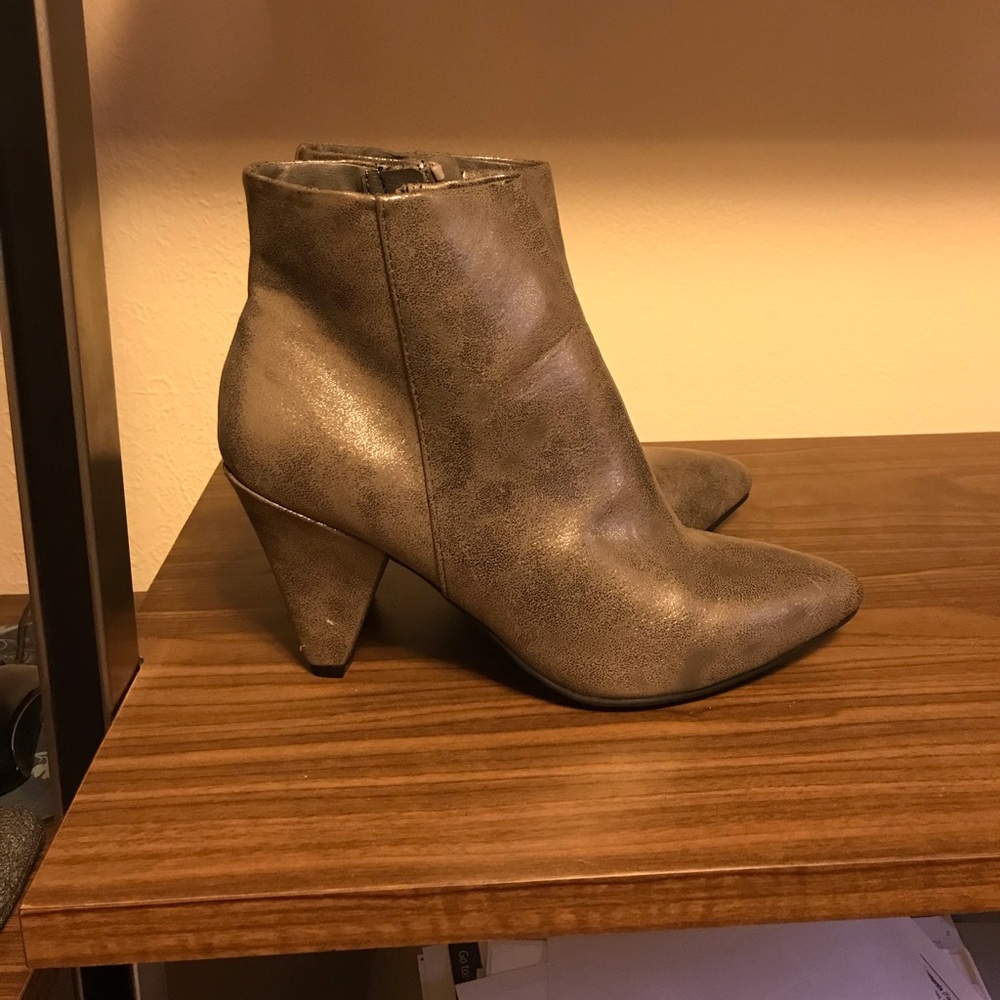 Fabulous silver boots!